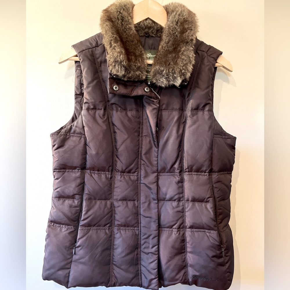 Eddie Bauer Women’s Premium Goose Down Vest Faux Fur Collar Brown Small